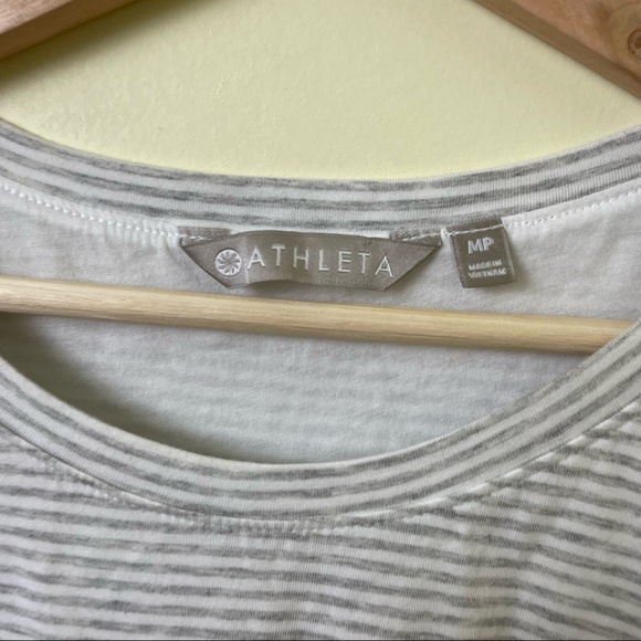 Athleta Carefree Tee Dress White & Grey Stripe Ruched Size Medium Petite - Picture 11 of 11